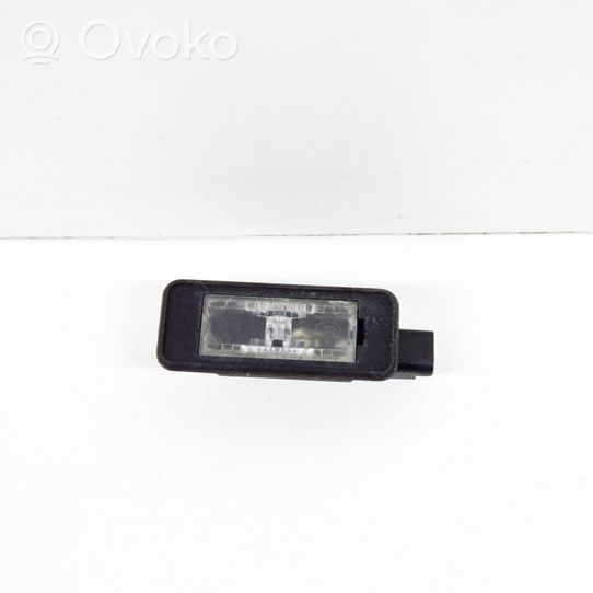 Peugeot 3008 II Lampa oświetlenia tylnej tablicy rejestracyjnej 9682403680