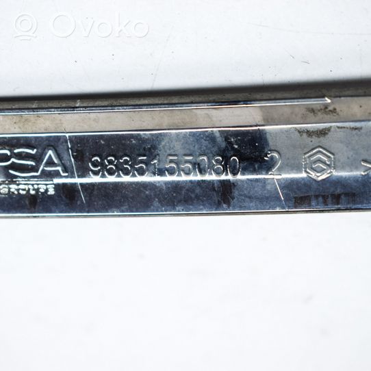 Opel Mokka X Cita virsbūves detaļa 9835155080