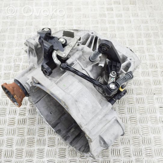 Volkswagen Golf VIII Mechaninė 6 pavarų dėžė 0C9301103G