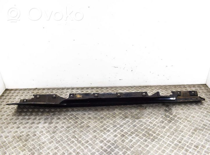 BMW 6 F06 Gran coupe Sill 8050416