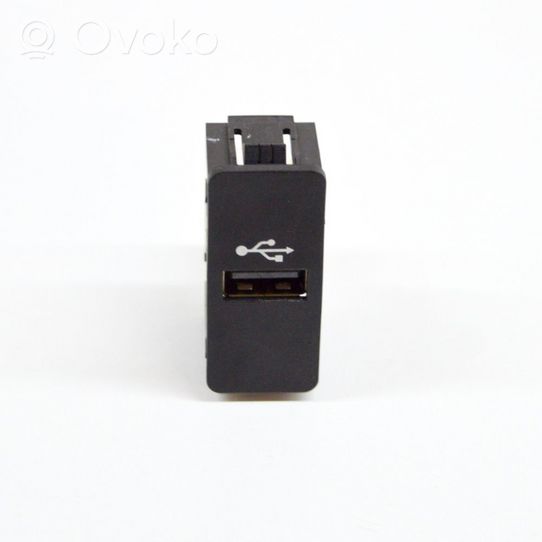 Mini Cooper Countryman R60 Connettore plug in AUX 9230248