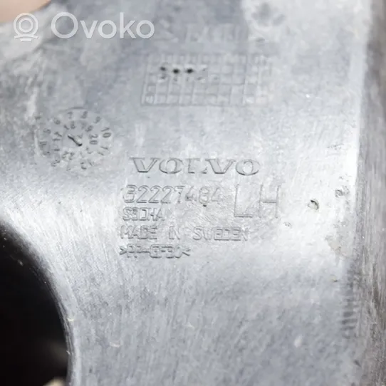 Volvo XC40 Support de coin de pare-chocs 32227484