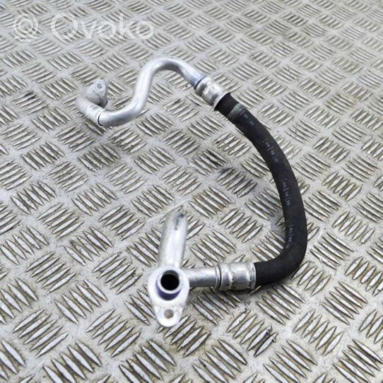 Land Rover Range Rover Velar Ilmastointilaitteen putki (A/C) HX7319N602BB