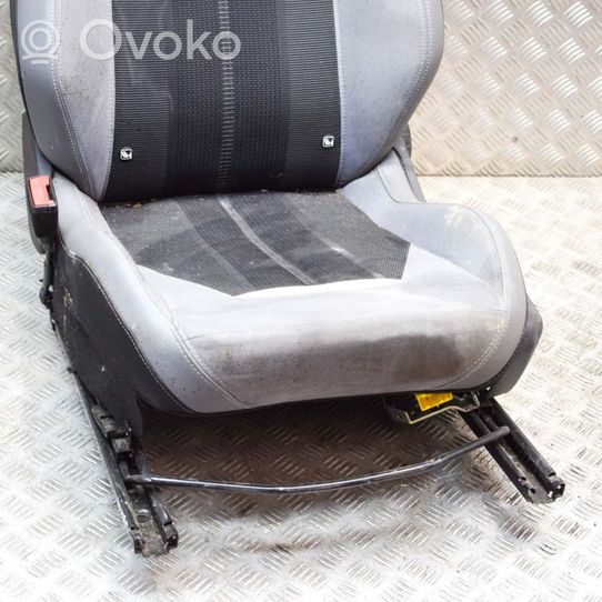 Opel Mokka X Siège conducteur avant 9823918880