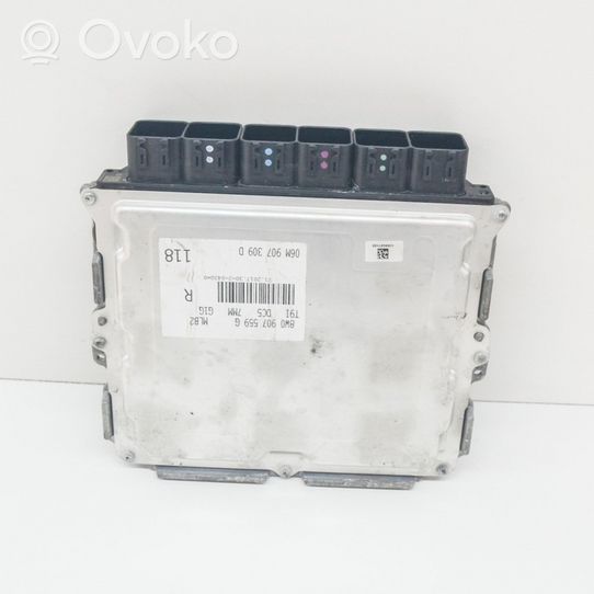 Audi A5 Sterownik / Moduł ECU 1039S90499