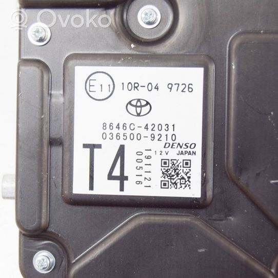 Toyota RAV 4 (XA50) Caméra de pare-chocs avant 0365009210