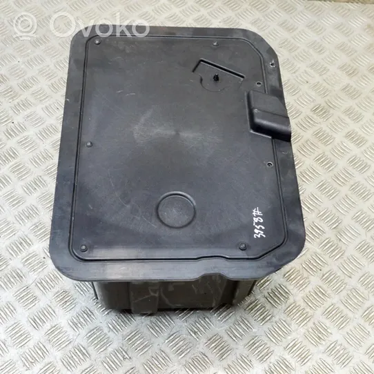 Audi Q3 8U Support boîte de batterie 8U0803595