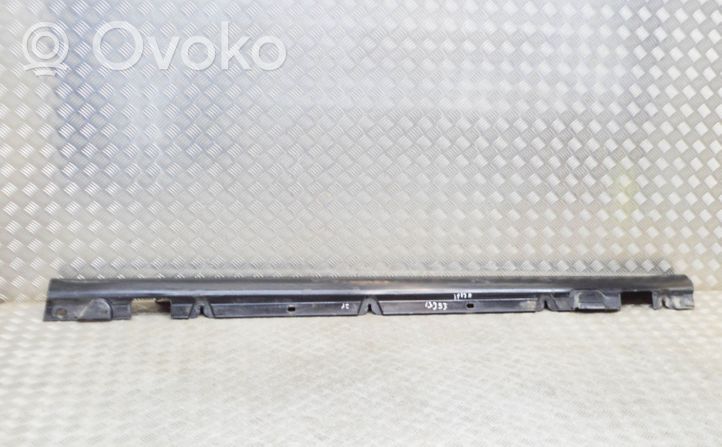 Mercedes-Benz C W205 Sill A2056907102