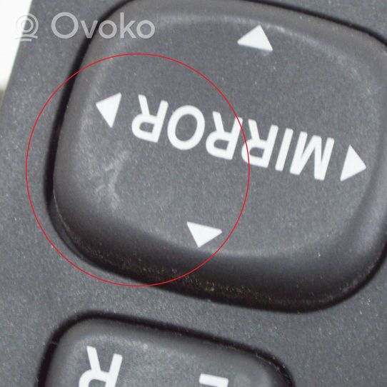 Toyota Yaris Przycisk regulacji lusterek bocznych 848700D090