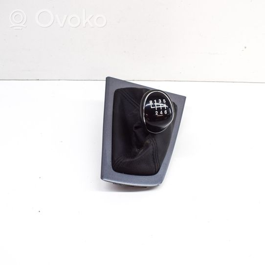 Ford Focus Gear lever shifter trim leather/knob BM51A045B79