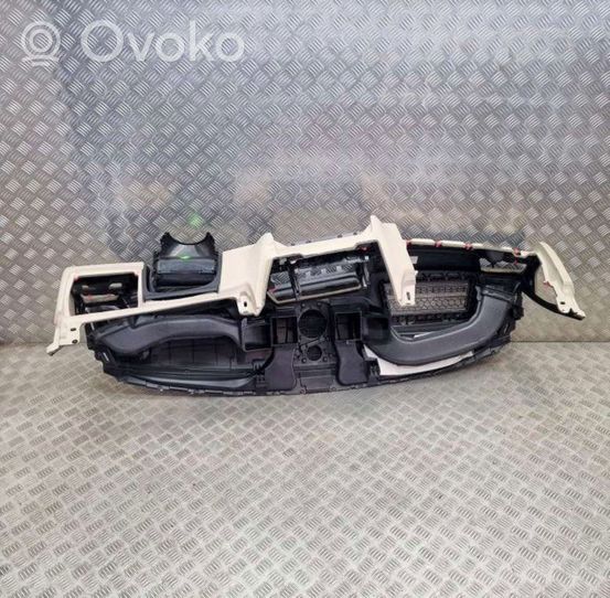 BMW 5 F10 F11 Dashboard 9166657