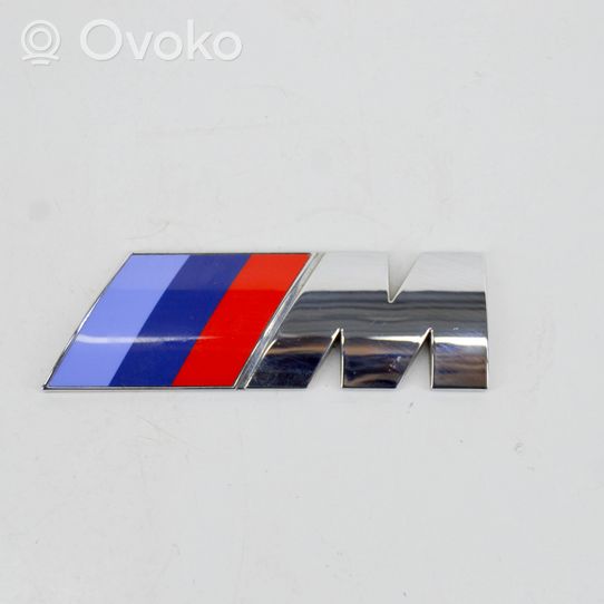 BMW 4 F32 F33 Logo, emblème de fabricant 8054330