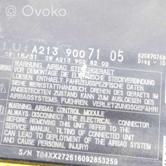 Mercedes-Benz E W213 Oro pagalvių valdymo blokas A2139007105