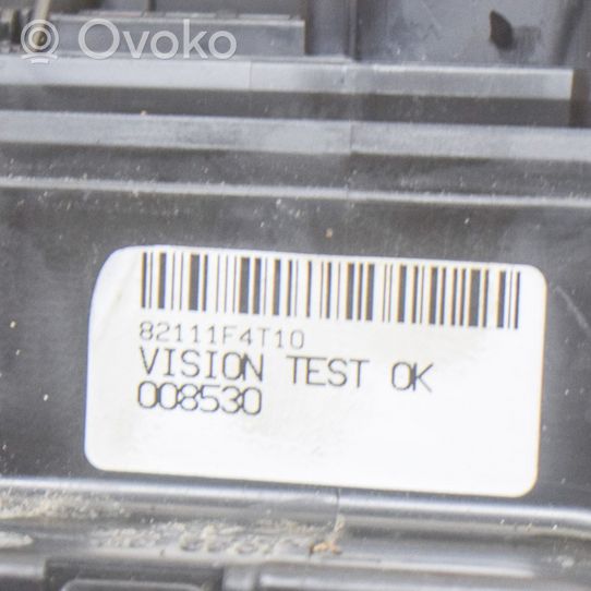 Toyota C-HR Boîte à fusibles 82111F4T10