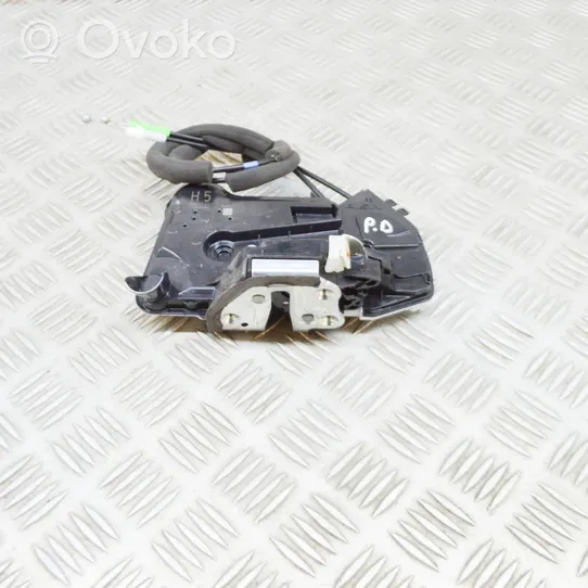 Toyota Camry VIII XV70  Etuoven lukko 6903053130