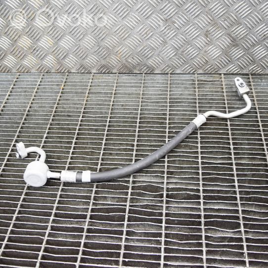 Toyota RAV 4 (XA50) Tuyau de climatisation 