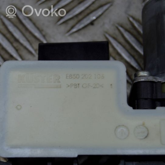 Skoda Octavia Mk3 (5E) Varikliukas priekinio langų pakėlėjo 5Q0959408A