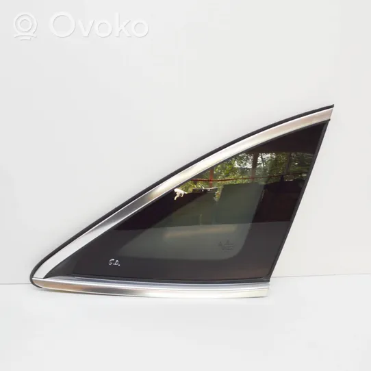 Mercedes-Benz EQC Fenêtre latérale avant / vitre triangulaire 43R006723