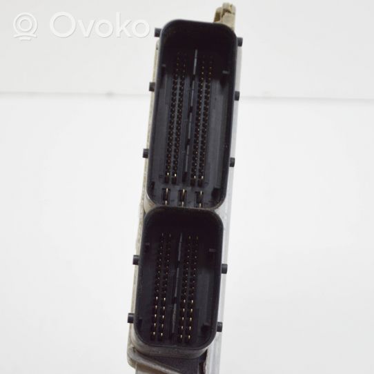 Skoda Yeti (5L) Calculateur moteur ECU 03F906070BF