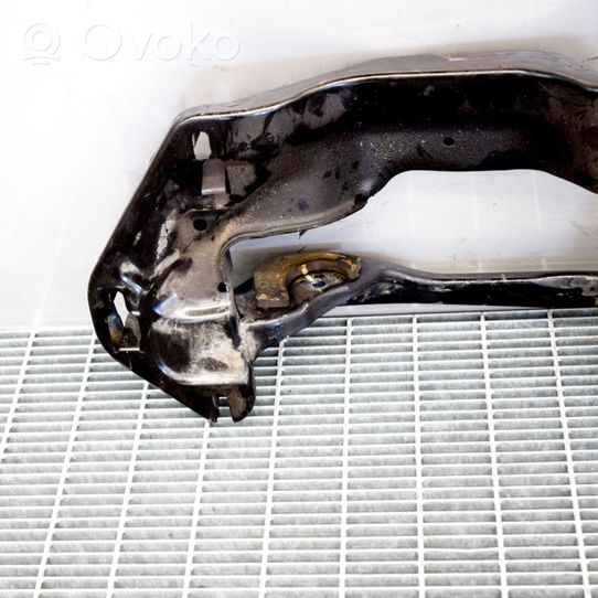 BMW X5 F15 Supporto di montaggio scatola del cambio 6854188