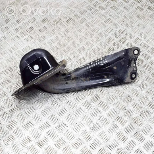 Volkswagen Golf VIII Triangle bras de suspension supérieur arrière 5Q0505225C