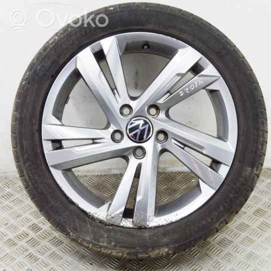 Volkswagen Golf VIII Jante alliage R17 5H0601025AF