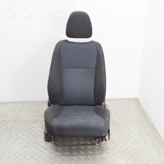 Toyota Yaris Interior set 677780D140