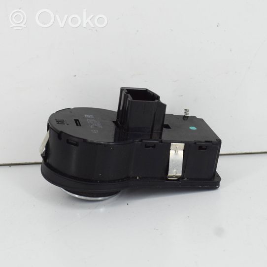 Opel Astra J Light switch 13268697