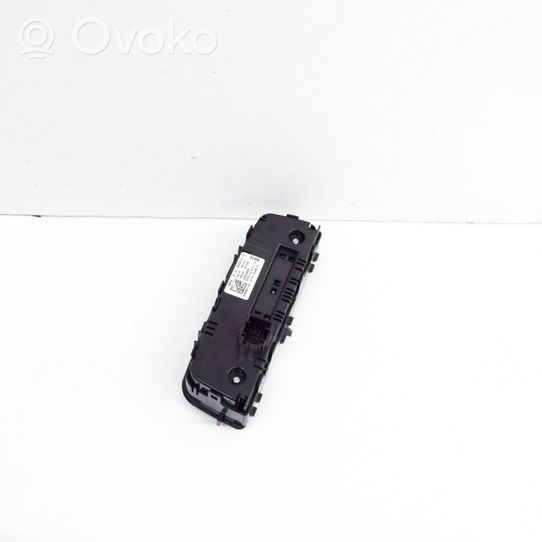 BMW X3 G01 Przełącznik / Włącznik nawiewu dmuchawy 9493014