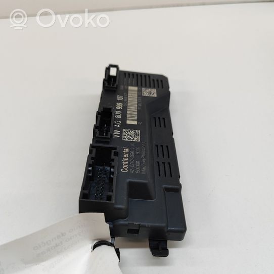 Audi Q3 8U Блок управления крышки багажника 8U0959107