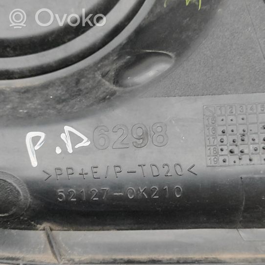 Toyota Hilux (AN120, AN130) Grotelės apatinės (trijų dalių) 521270K210