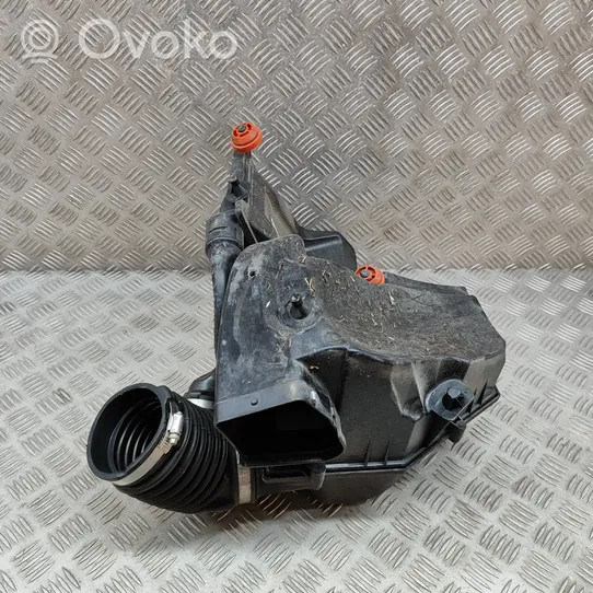 BMW X3 G01 Boîtier de filtre à air 7643301