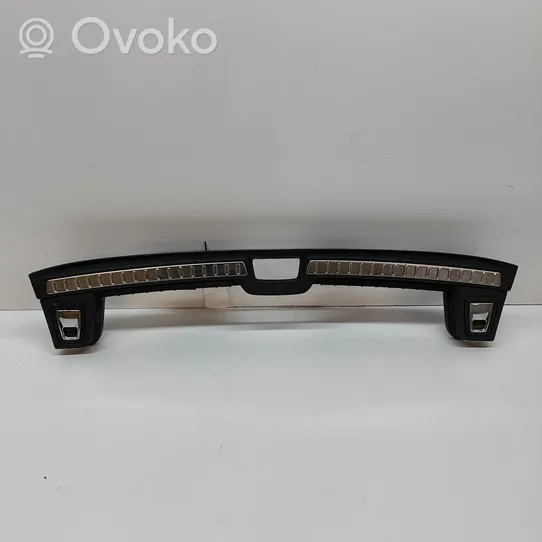 Volvo S90, V90 Osłona pasa bagażnika 39840926