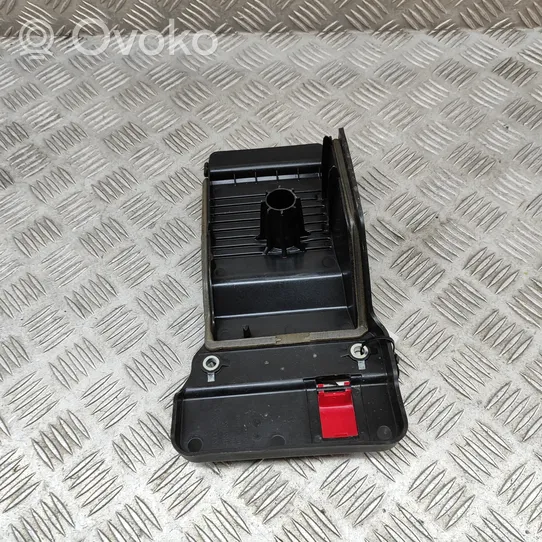 Volvo S90, V90 Deckel Batteriekasten 31651455