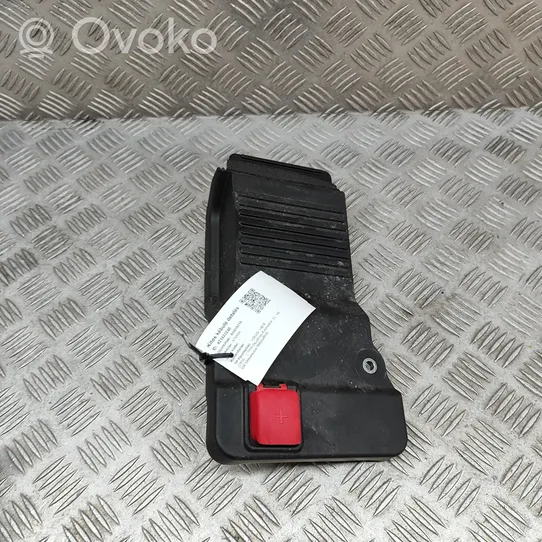 Volvo S90, V90 Dangtis akumuliatoriaus dėžės 31651455