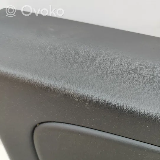 Volvo V60 Rivestimento del pannello della portiera anteriore 8635891