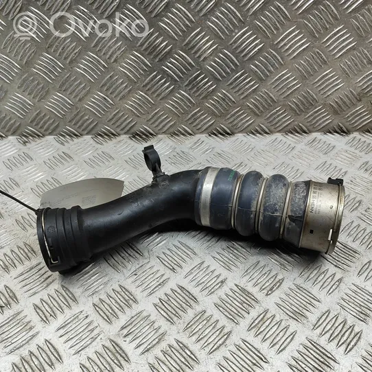 BMW X3 F25 Intercooler hose/pipe 7601875