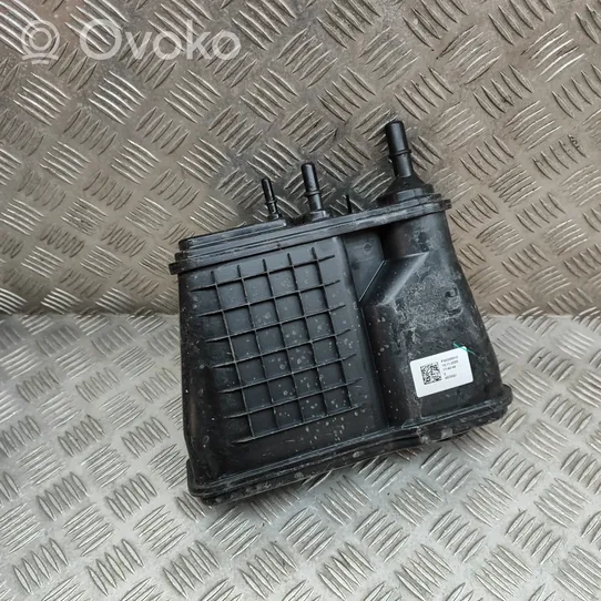 Volvo XC40 Aktiivihiilisuodattimen polttoainehöyrysäiliö 8888740402