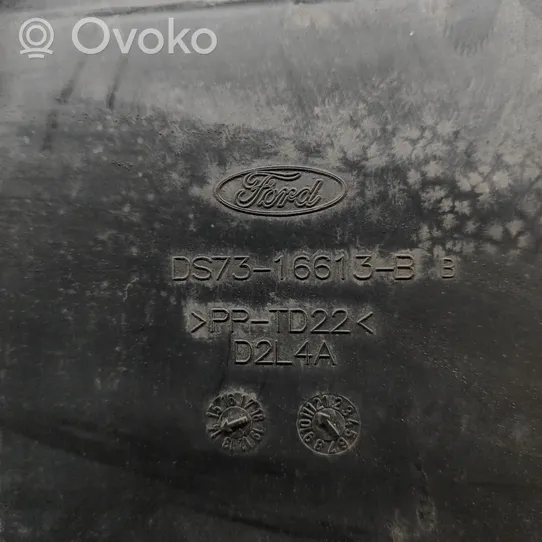 Ford Mondeo MK V Radiatorių apdaila DS7316613B