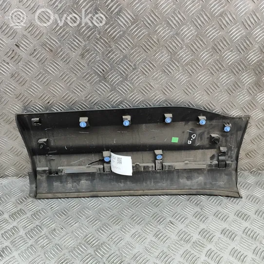 Opel Grandland X Takaoven lista (muoto) YP000330XT