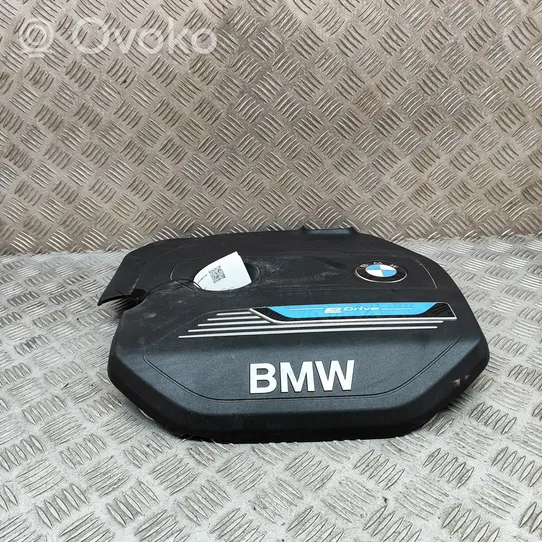 BMW 2 F45 Variklio dangtis (apdaila) 8604754