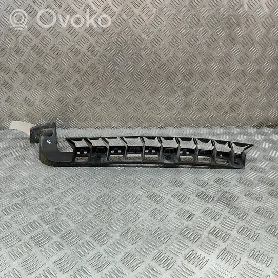 Skoda Octavia Mk3 (5E) Staffa angolare del supporto di montaggio del paraurti 5E9807863