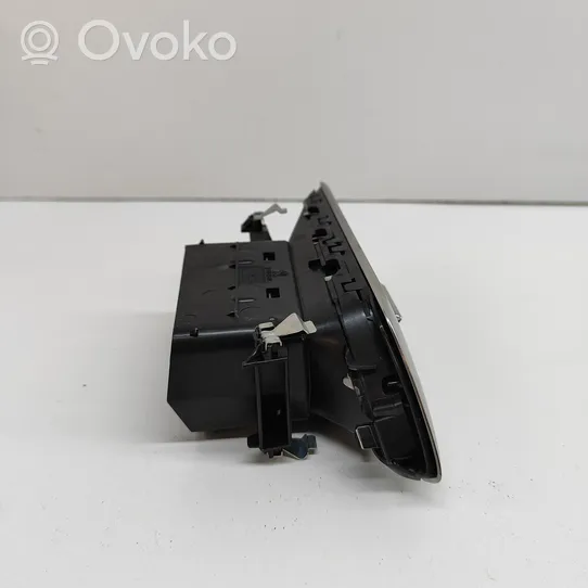 Peugeot 3008 II Copertura griglia di ventilazione cruscotto 9810349680