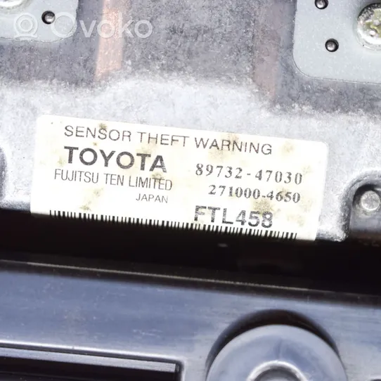 Toyota Prius (XW30) Luz del asiento delantero 1D153041G