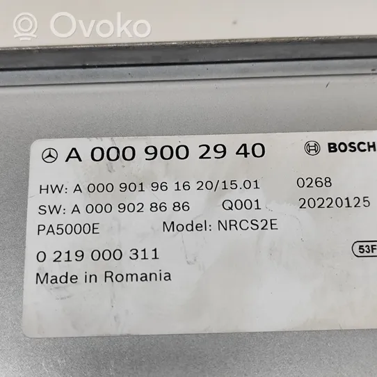 Mercedes-Benz E W213 Unité de commande, module PDC aide au stationnement A0009002940