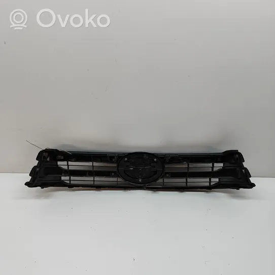 Toyota Hilux (AN120, AN130) Grille de calandre avant 531000KA70