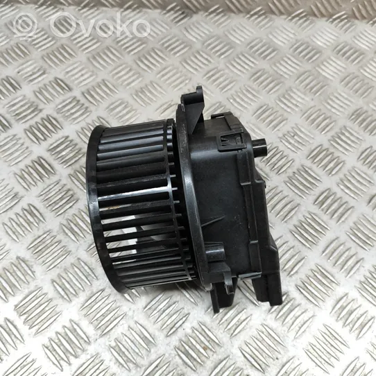 Audi Q5 SQ5 Ventola riscaldamento/ventilatore abitacolo 4M1820021B