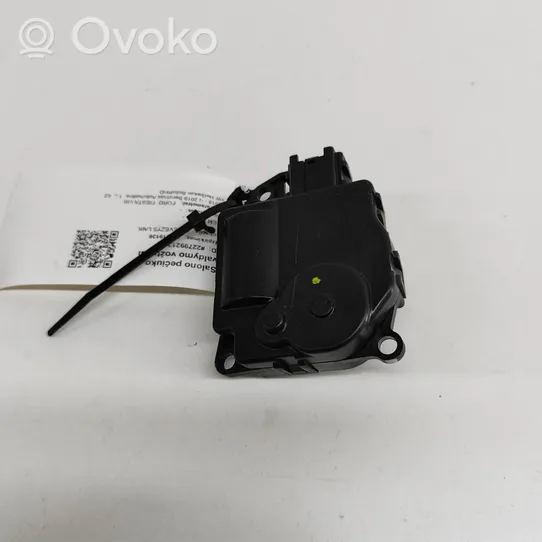 Ford Fiesta Stellmotor Heizung Klima AV1119E616FA