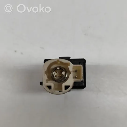 Skoda Octavia Mk3 (5E) Gniazdo / Złącze USB 5Q0035726B