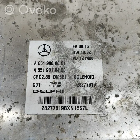 Mercedes-Benz Sprinter W906 Calculateur moteur ECU A6519000601